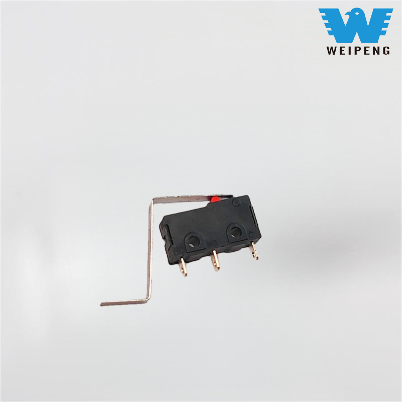 Kompor gas dan pengisar suis debu