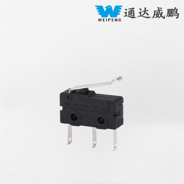 Suis tiga tiang debu kecil