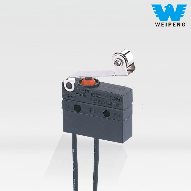 Suis Mikro Kalis Air dengan Wayar dan Tuas